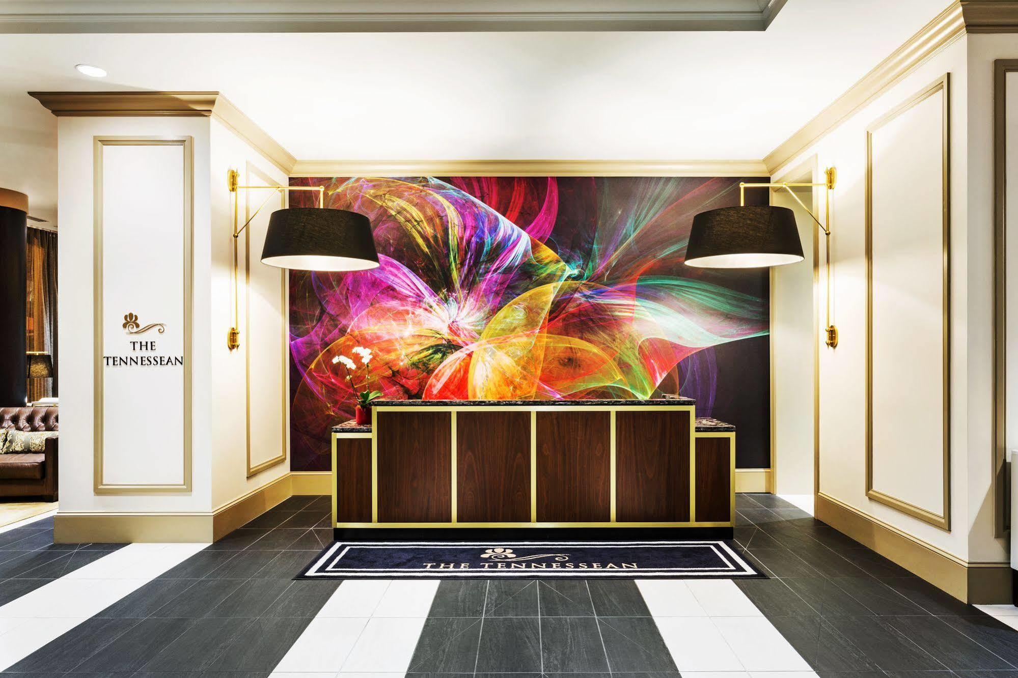 The Tennessean Personal Luxury Hotel Knoxville Bagian luar foto